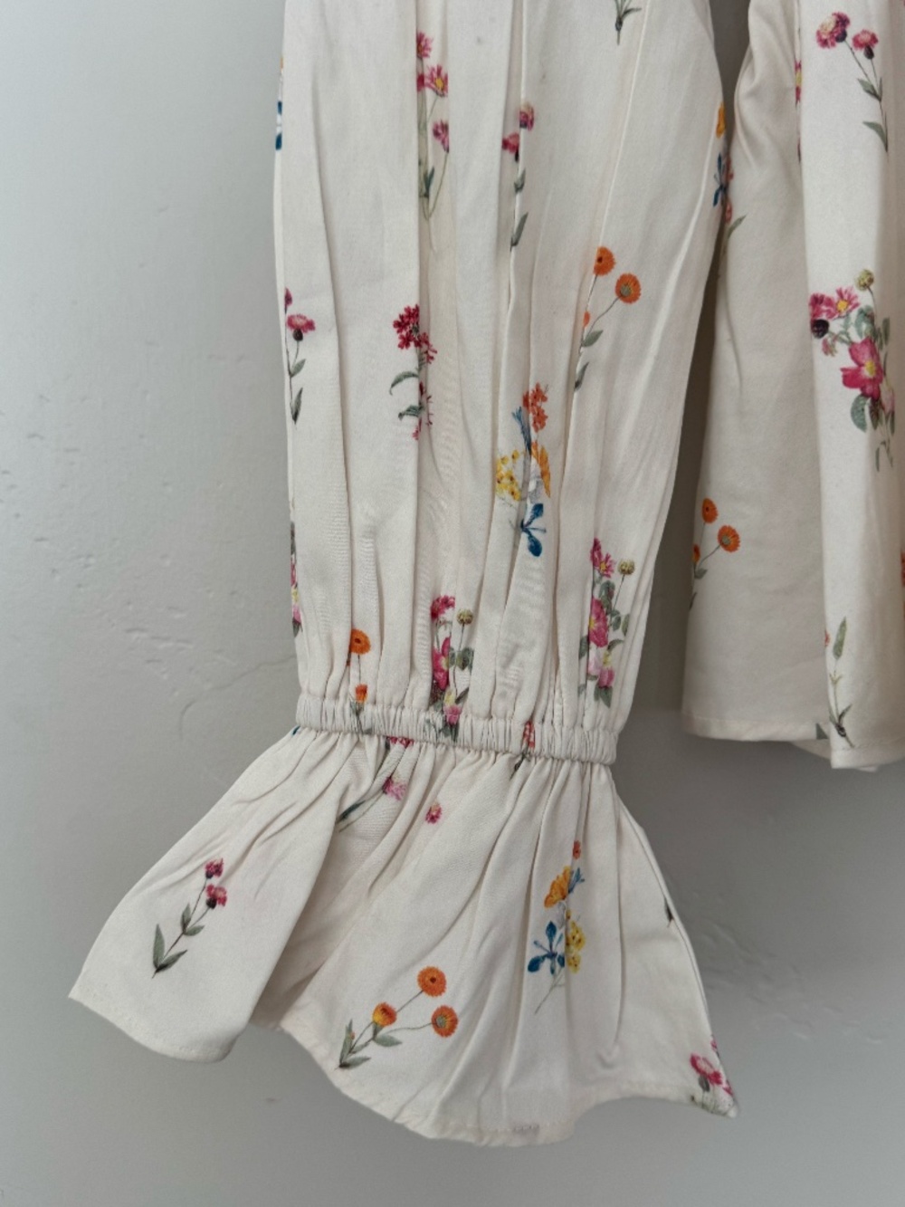 Rachel Parcell Spring Floral Ruffle Top Size M Long Sleeve Romantic Blouse - Picture 6 of 9